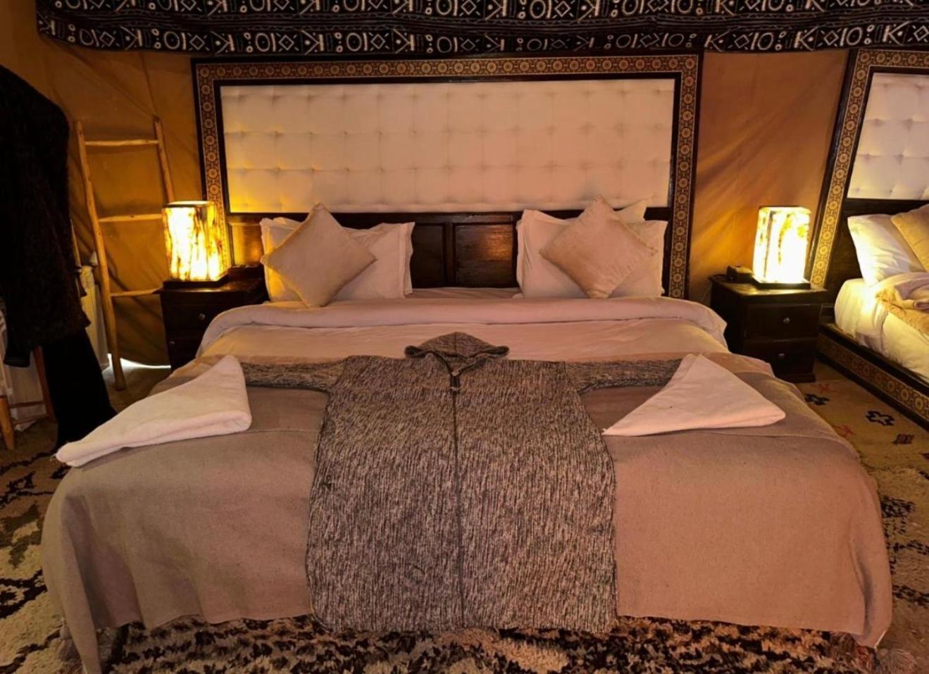 Отель Fantastic Luxury Camp Мерзуга Экстерьер фото